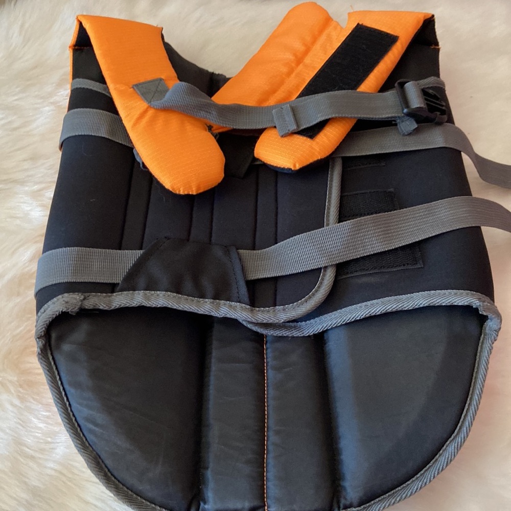 Dog life jacket - Picture 2 of 6
